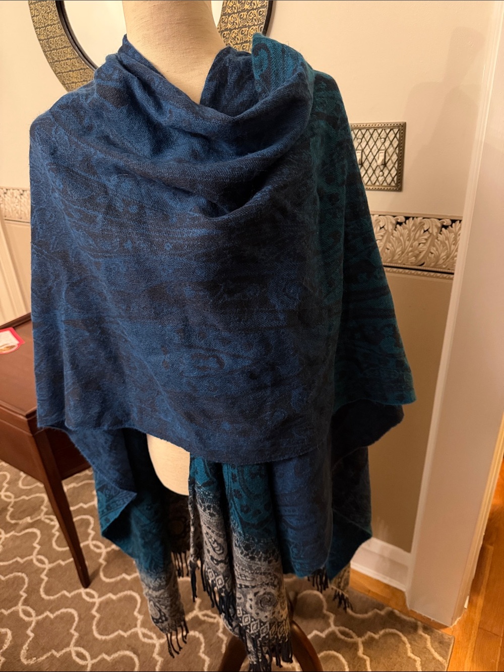 Reversible Blue Paisley Shawl Wrap - Unbranded